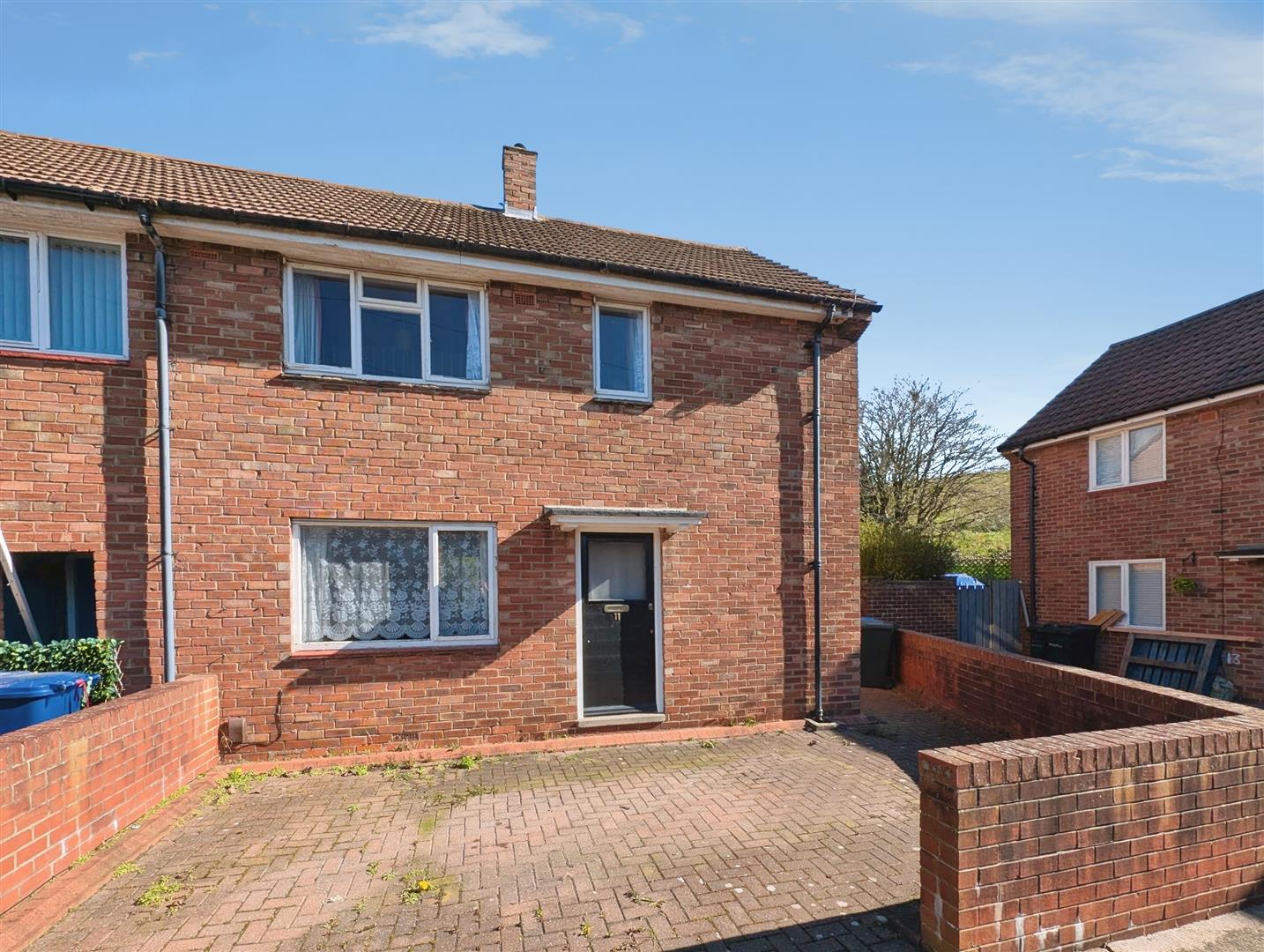 2 Bedroom House - End Terrace